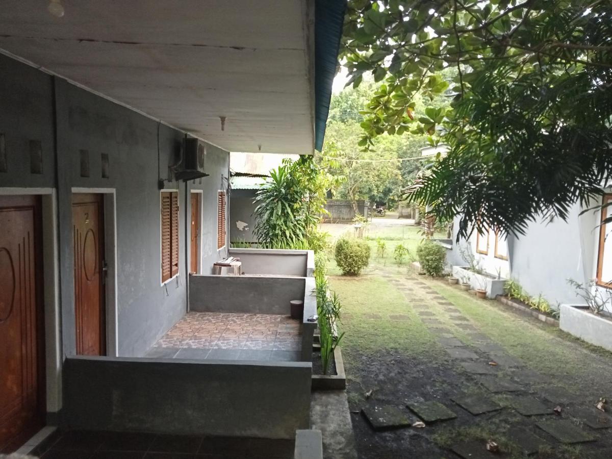 Tangkoko Ranger Homestay Bitung Bagian luar foto