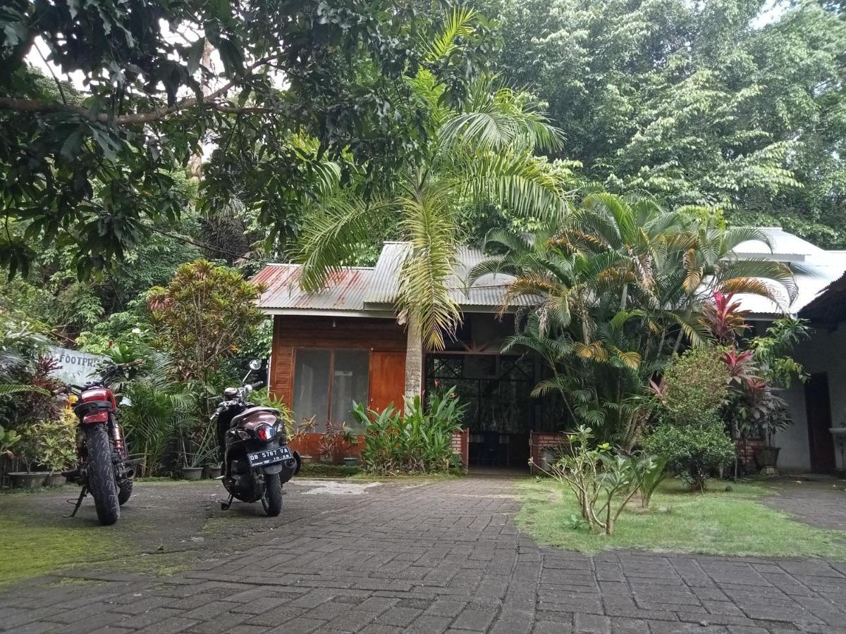 Tangkoko Ranger Homestay Bitung Bagian luar foto