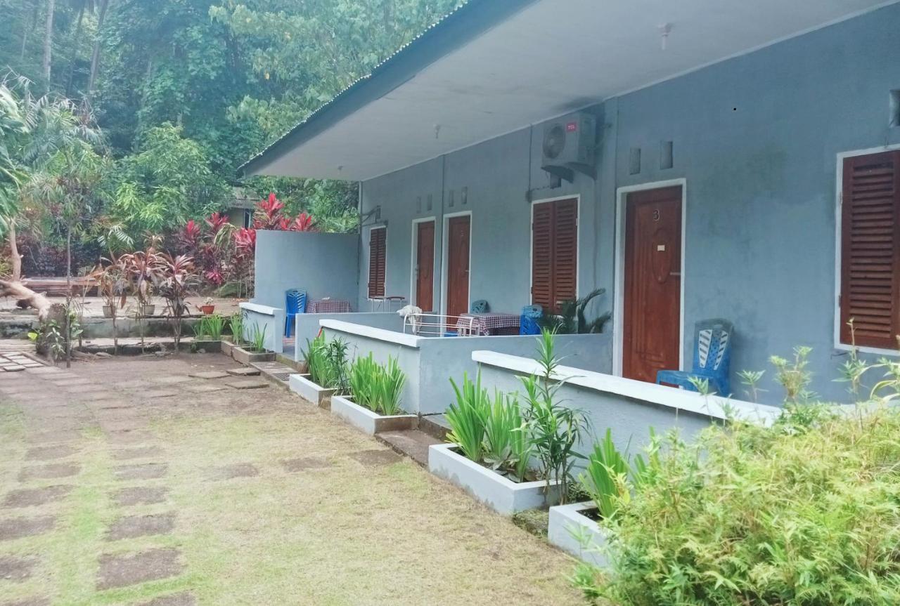 Tangkoko Ranger Homestay Bitung Bagian luar foto